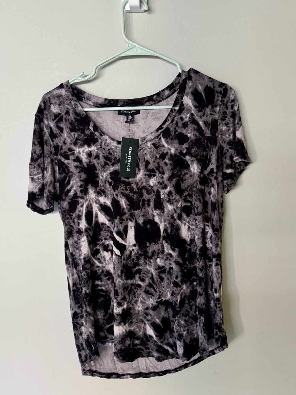 Kenneth Cole Black & Gray Tie-Dye Scoop Neck Short Sleeve Tee
